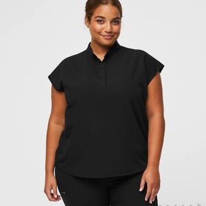 Figs Rafaela Oversized Scrub Top in black